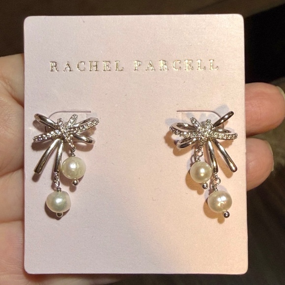 Rachel Parcell Designer Earrings ⭐️ NEW Pearl Crystal BOW PIERCED POST-ELEGANT - Picture 6 of 9